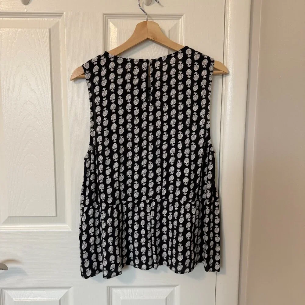 Madewell Ruffle Tank in Bloomstamp Black and White Print Peplum Size L - Picture 2 of 7